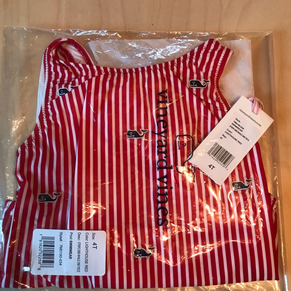 Vineyard Vines NWT One Piece Bathing Suit